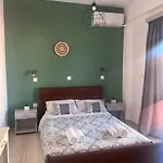 Apartment Thimioshouse